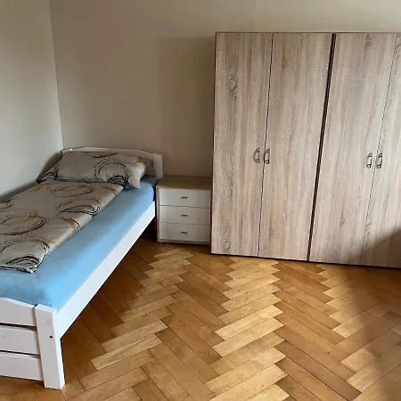 Orkhan Latifov Habitación en casa particular Höchst